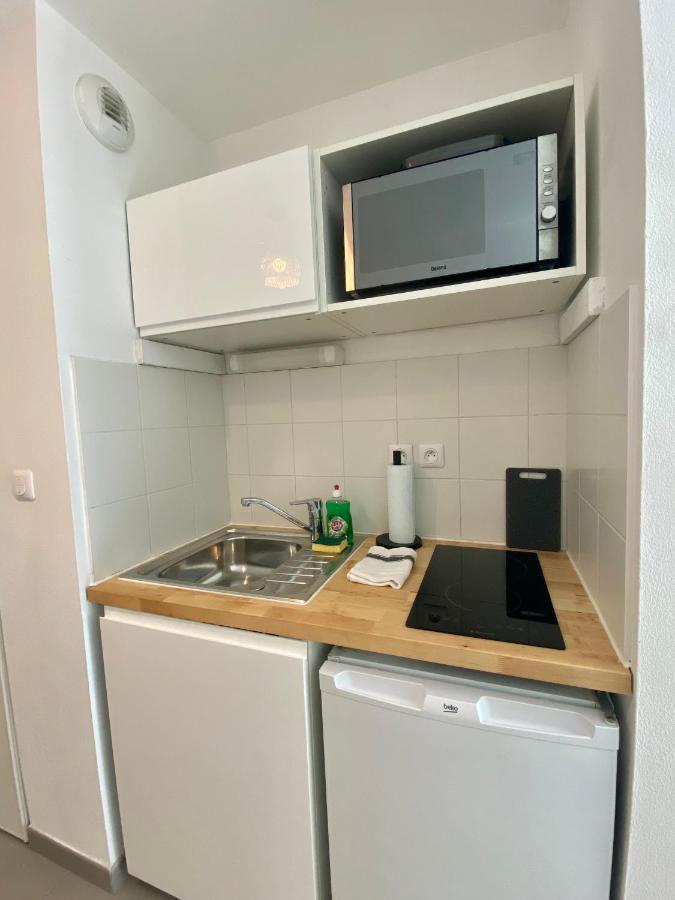 Studio Renove Proche Commodites Pessac Exterior foto