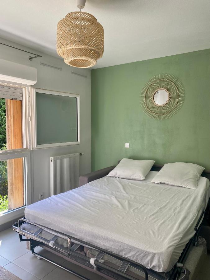 Studio Renove Proche Commodites Pessac Exterior foto