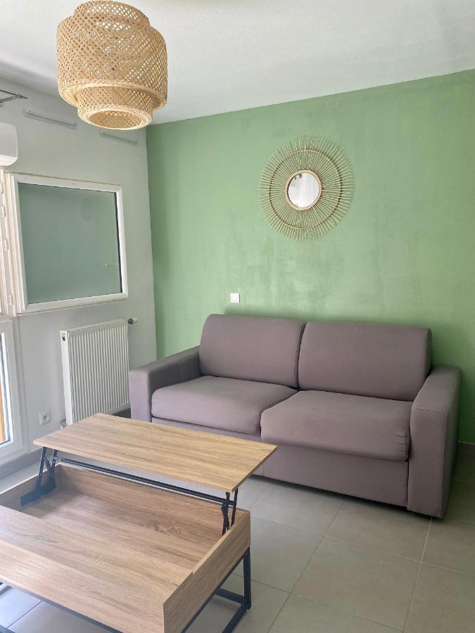Studio Renove Proche Commodites Pessac Exterior foto